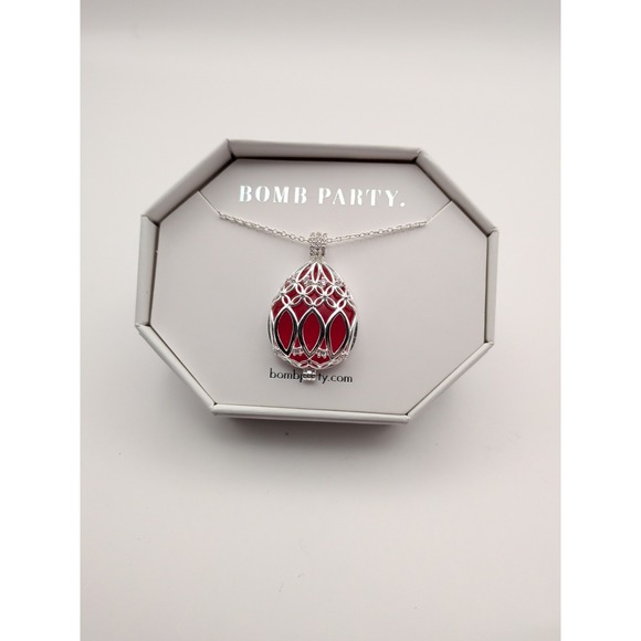 Bomb Party Jewelry - Bomb Party RBP2727 Beautiful Purpose Necklace With Red Quartz Pendant